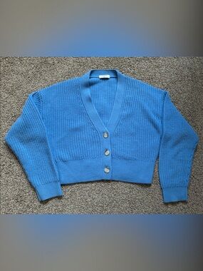 Babaton Blue Cropped V-Neck Button Cardigan